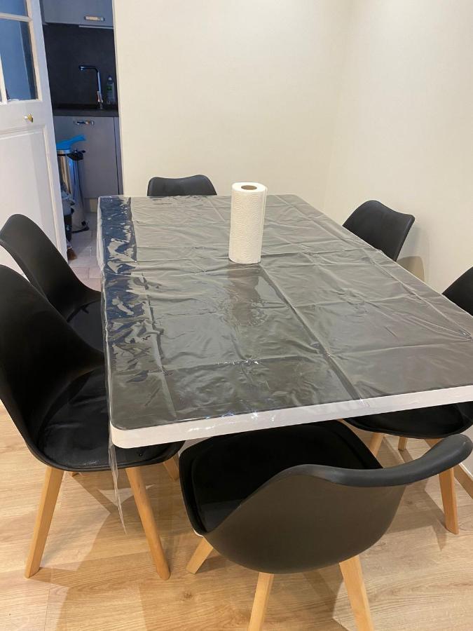 Grand F4 De 71m2 Pour 6 Personnes En Plein Centre Apartment